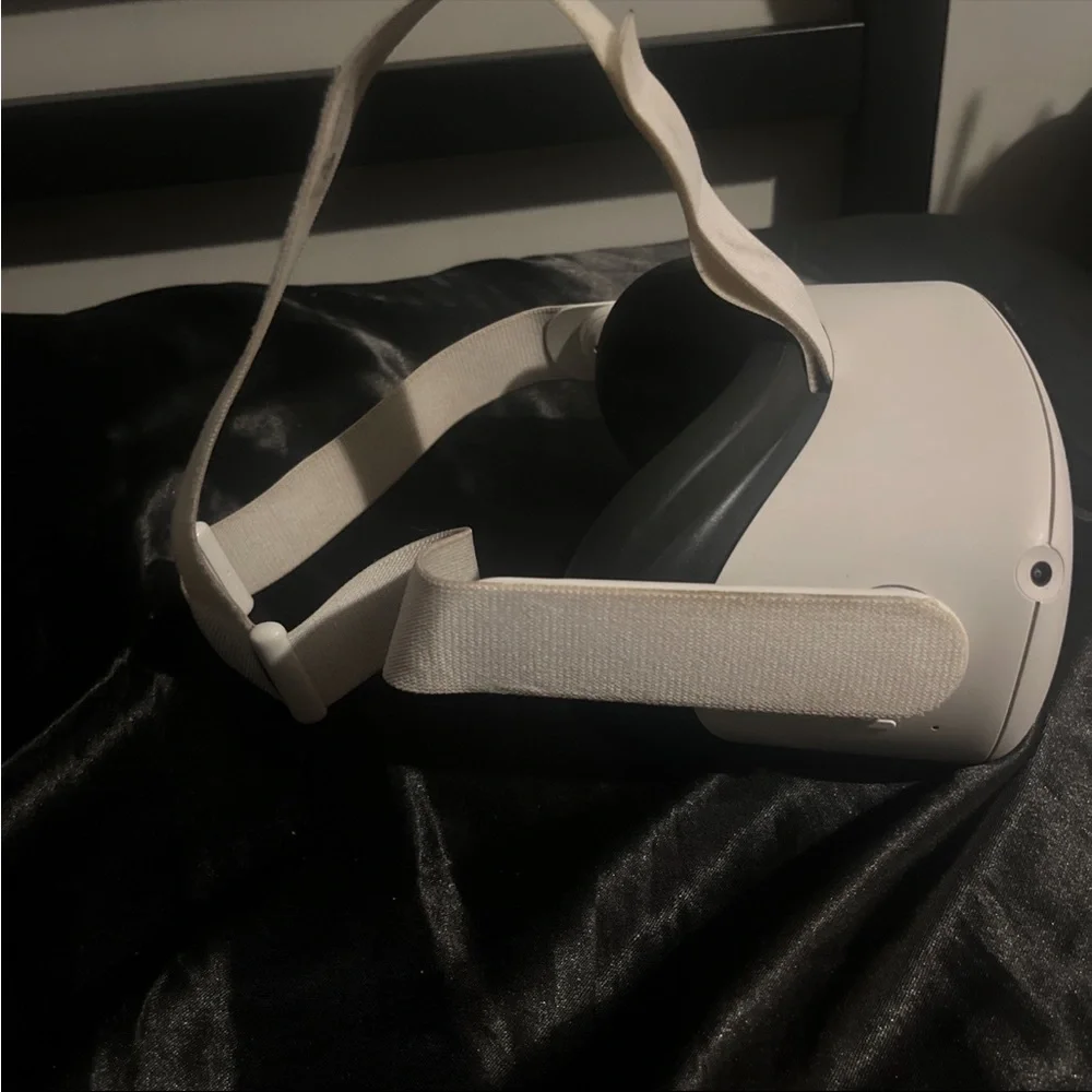 Oculus quest 2. I bought this 1 year ago and only used it 5 times.